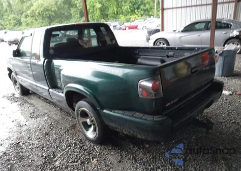 2001 Chevrolet S Truck S10 z USA, uszkodzony, nr VIN 1GCCS19W918213567
